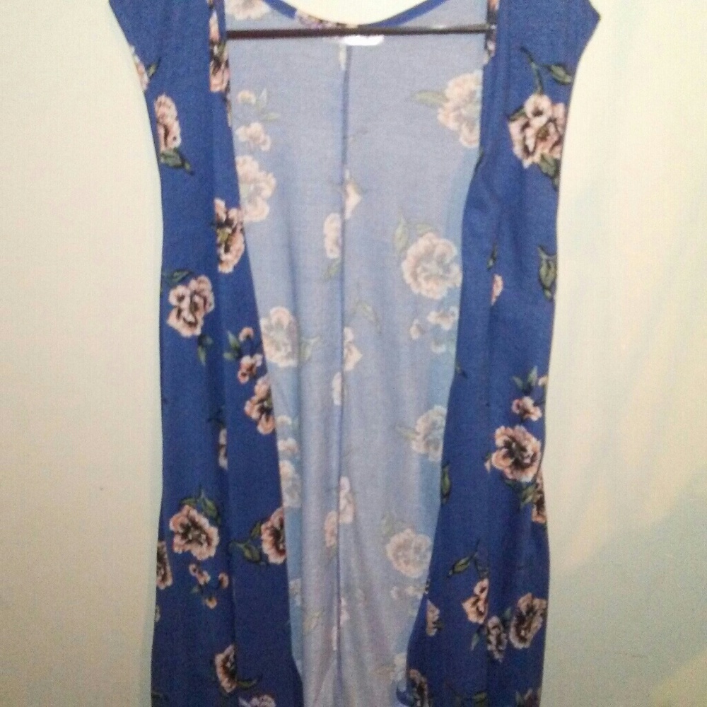 Honey and lace cardigan cover up